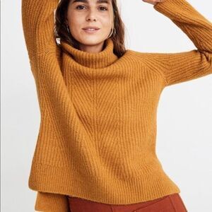 Madewell Wool Blend Chunky Mercer Turtleneck Sweater in Coziest Yarn